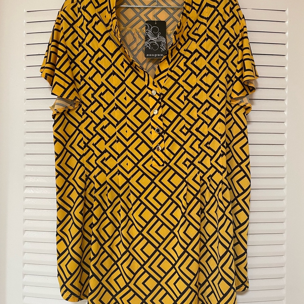 Ava & Grace Yellow and Black Geometric Blouse